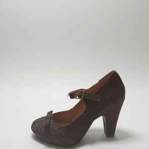 Bumper Dark Brown Heels with Strap